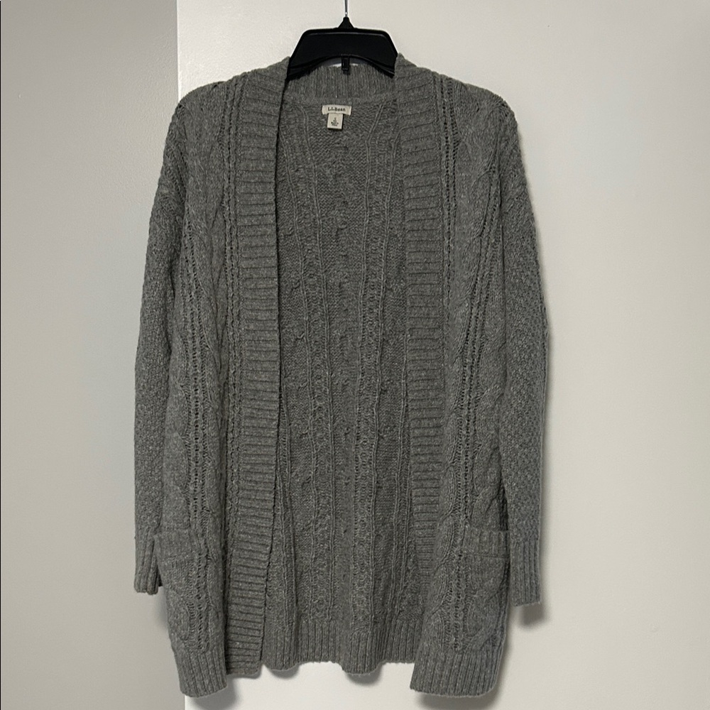 L.L. Bean Heather Gray Knit Sweater size small